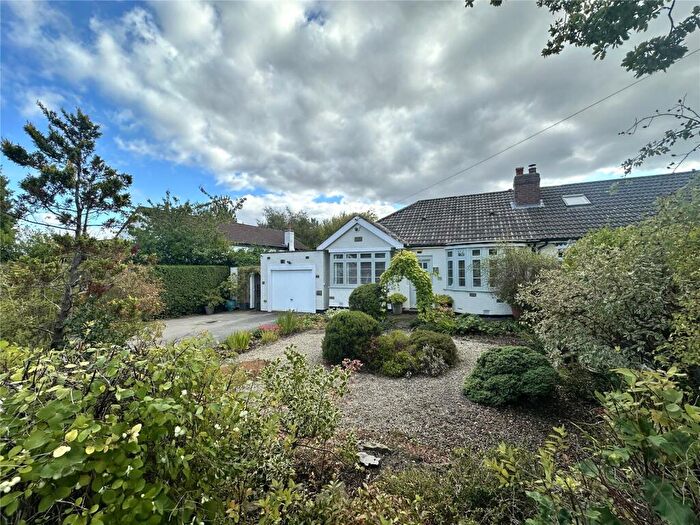 3 Bedroom Bungalow To Rent In Farrar Lane, Adel, Leeds, LS16