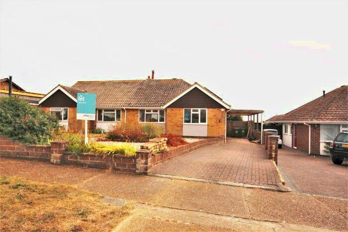 3 Bedroom Bungalow To Rent In Hawth Park Road, Seaford, East Sussex, BN25