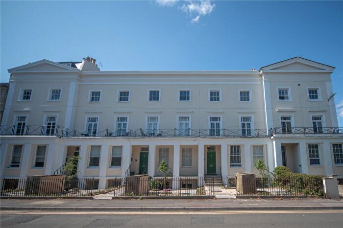 4 Bedroom Property For Sale In Grosvenor Street, Cheltenham, Gloucestershire, GL52
