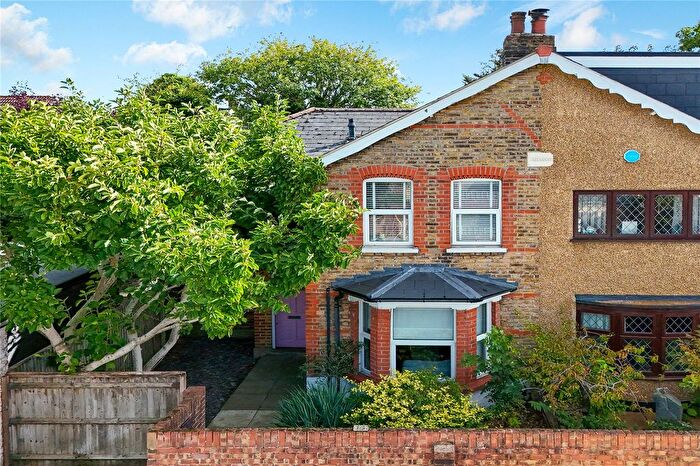 3 Bedroom Semi-detached House For Sale In St. Georges Road, Feltham, TW13