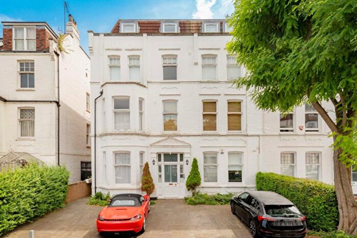 2 Bedroom Flat For Sale In Greencroft Gardens, South Hampstead, NW6