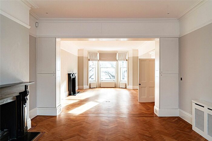 3 Bedroom Flat To Rent In Holland Park, Holland Park, W11