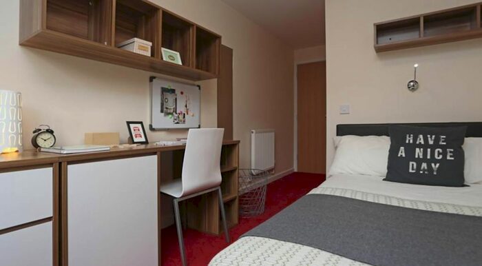 1 Bedroom Flat To Rent In Parham Road, Canterbury, CT1