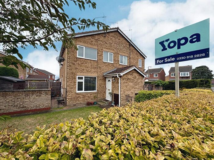 2 Bedroom End Of Terrace House For Sale In Colsterdale, Worksop, S81
