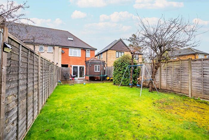 3 Bedroom End Of Terrace House For Sale In Mount Pleasant Lane, Bricket Wood, St. Albans, Hertfordshire, AL2