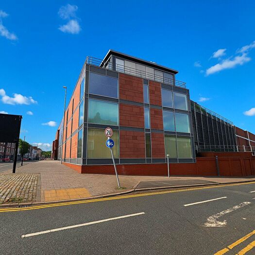 2 Bedroom Flat For Sale In Alexander Court, Dee Lane, Chester, Cheshire, CH3