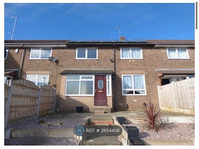 3 Bedroom Terraced House To Rent In Lorne Way, Heywood, OL10