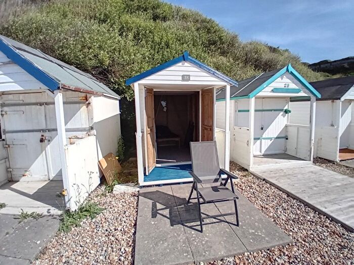 1 Bedroom Chalet For Sale In South Cliff, Bexhill On Sea, TN39