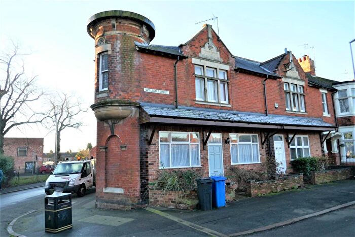 1 Bedroom Apartment To Rent In William Street, Kettering, Northants, NN16