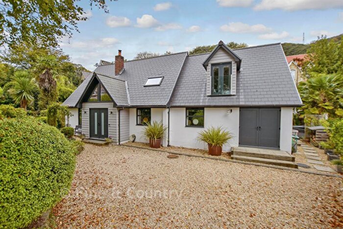 3 Bedroom Detached House For Sale In Madeira Vale, Ventnor, Isle Of Wight, PO38