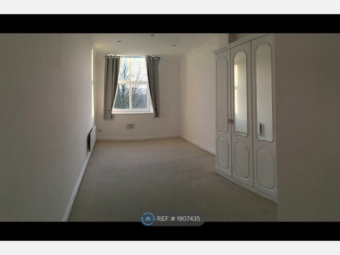 1 Bedroom Flat To Rent In Guy Street, Padiham, Burnley, BB12