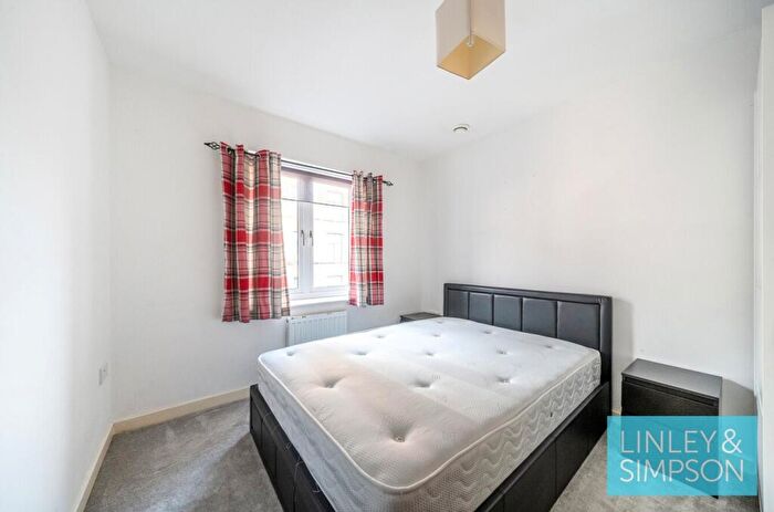 2 Bedroom Flat For Sale In Goodman Street, Hunslet, Leeds, LS10