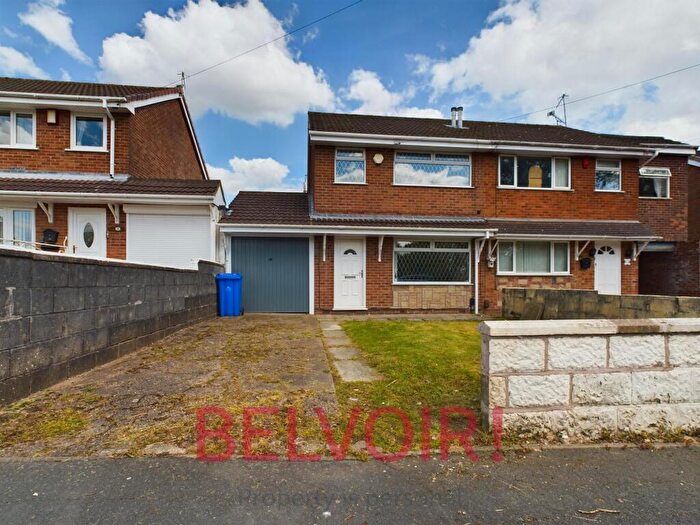 3 Bedroom Semi-Detached House To Rent In Slapton Close, Eaton Park, Stoke-on-Trent, ST2