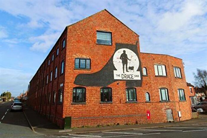 2 Bedroom Apartment For Sale In Hope Court, Bozeat, NN29