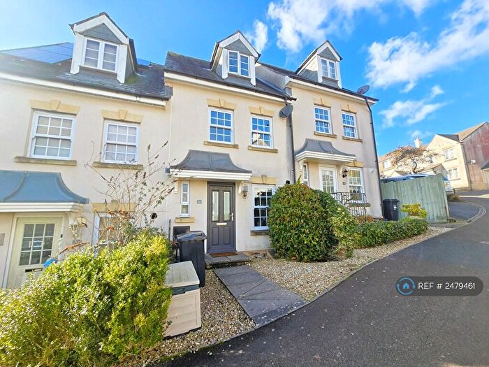 3 Bedroom Terraced House To Rent In Meadow Drive, Pillmere, Saltash, PL12