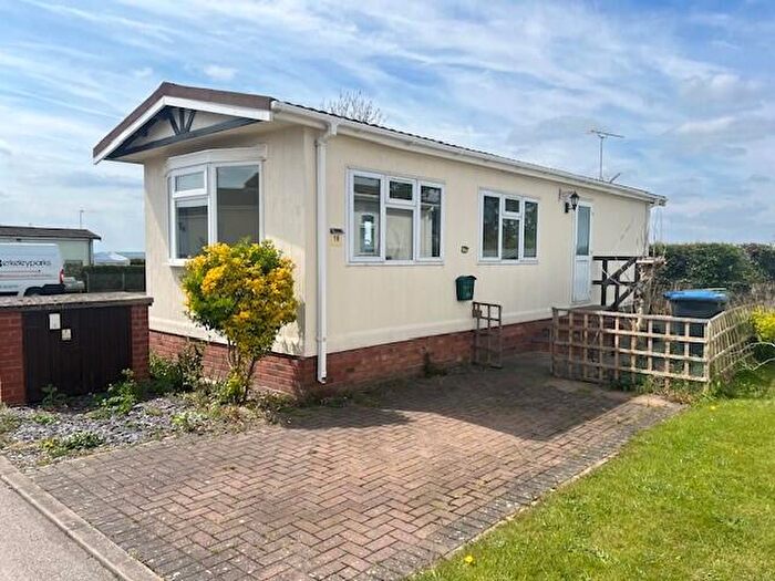 1 Bedroom Mobile Home To Rent In Hilltop Park, Princethorpe, CV23