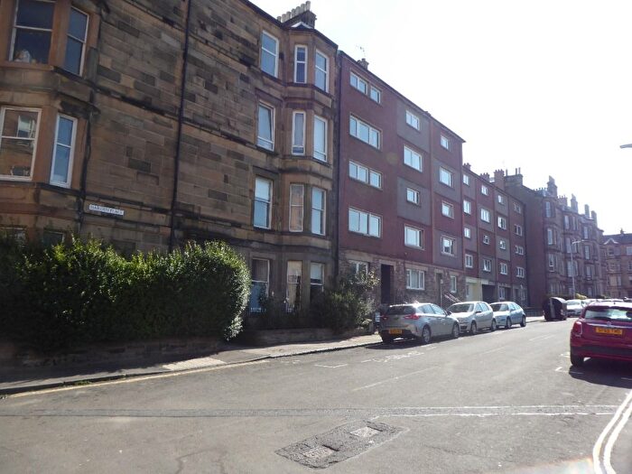 2 Bedroom Flat To Rent In Harden Place, Polwarth, Edinburgh, EH11