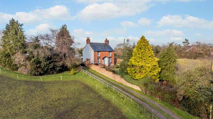 3 Bedroom Equestrian Facility Character Property For Sale In Greenfields Farm, St. Martins, Oswestry, Shropshire, SY11