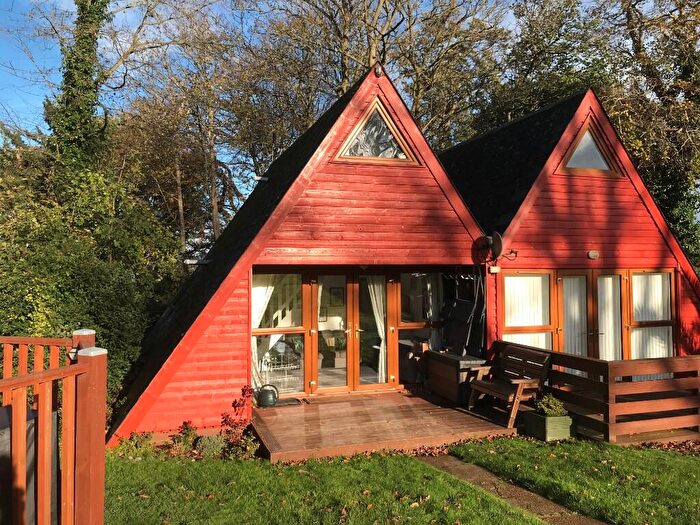 4 Bedroom Chalet For Sale In Kingsdown, Deal, CT14
