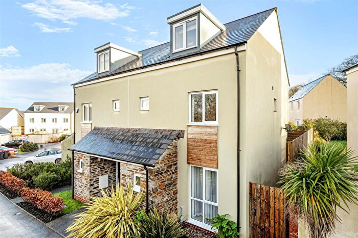 3 Bedroom Semi Detached House For Sale In Aglets Way, St. Austell, PL25
