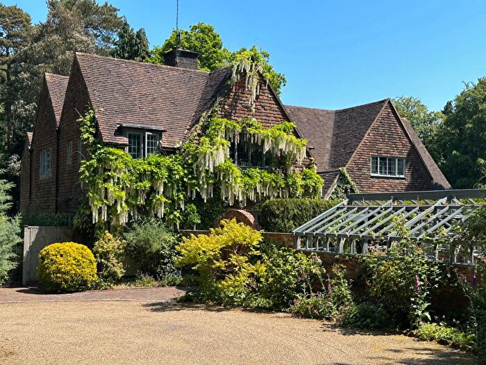 7 Bedroom Detached House For Sale In Headley Road, Grayshott, GU26