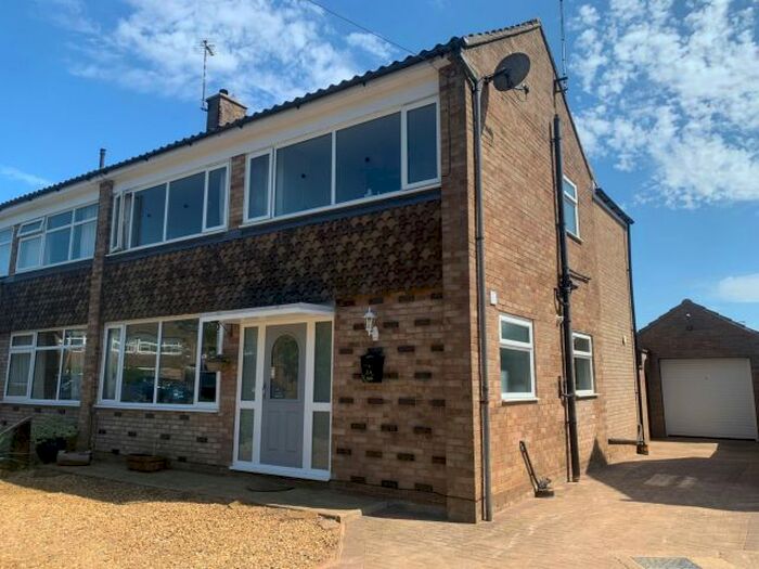 4 Bedroom Semi-Detached House For Sale In Bradbury Road, Newnham, Northamptonshire, NN11