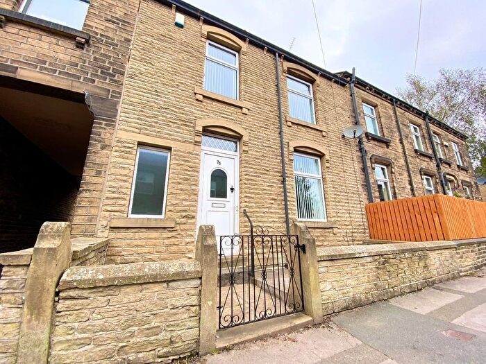 3 Bedroom Terraced House To Rent In Lawrence Road, Marsh, Huddersfield, HD1