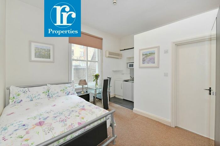 Studio To Rent In Cromwell Road, London, SW7