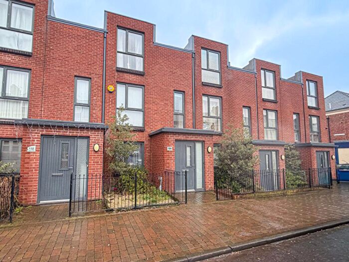 3 Bedroom Terraced House For Sale In Saltwell Road, Saltwell, Gateshead, NE8