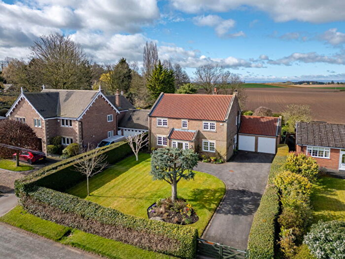 4 Bedroom Detached House For Sale In Newby Wiske, Northallerton, DL7