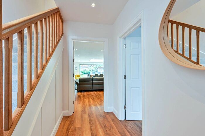 5 Bedroom Property To Rent In Overdale Avenue, New Malden, KT3