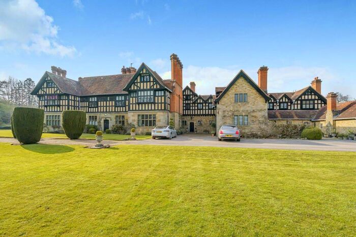 3 Bedroom Flat For Sale In Stedham Hall, Mill Lane, Stedham, Midhurst, GU29