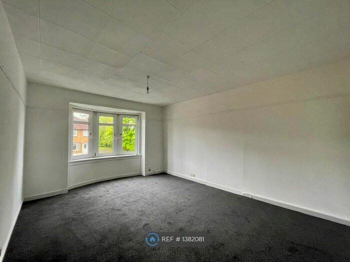 3 Bedroom Flat To Rent In Dorchester Avenue, Glasgow, G12