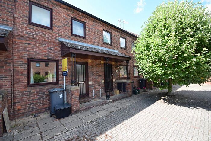 2 Bedroom Terraced House To Rent In Browney Croft, York, YO10