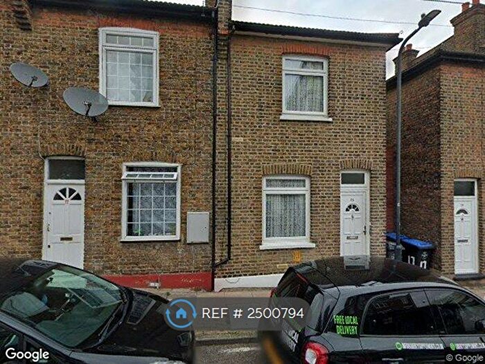 5 Bedroom Terraced House To Rent In C, Wembley, HA9
