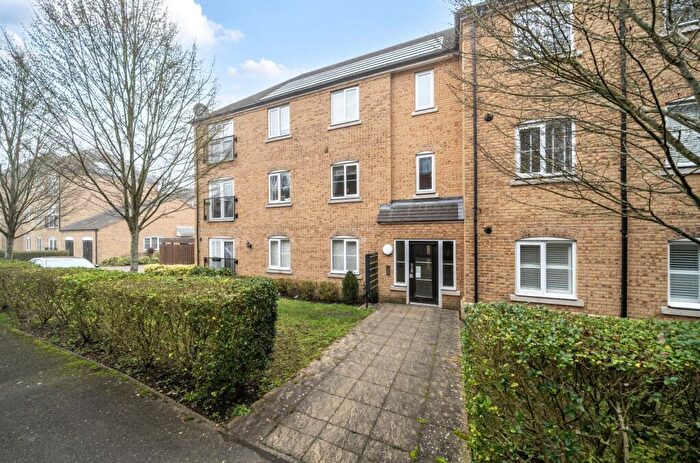 2 Bedroom Apartment For Sale In Waratah Drive, Chislehurst, BR7
