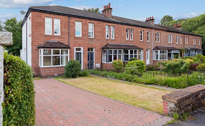 3 Bedroom End Of Terrace House For Sale In Kendal Avenue, Giffnock, G46