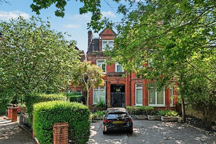 4 Bedroom Apartment For Sale In Goldhurst Terrace, South Hampstead, London, NW6