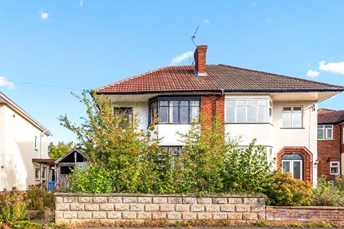 3 Bedroom Semi Detached House For Sale In Harewood Road, Derby, Derbyshire, DE22