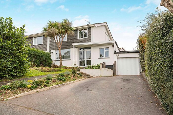 4 Bedroom Semi-Detached House For Sale In Northfield Drive, Truro, TR1
