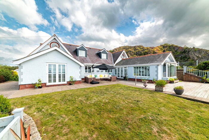 4 Bedroom Detached House For Sale In Bryn Afallon, Hiraddug Road, Dyserth, LL18