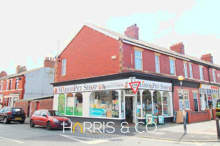 3 Bedroom Flat To Rent In Poulton Road, Fleetwood, FY7