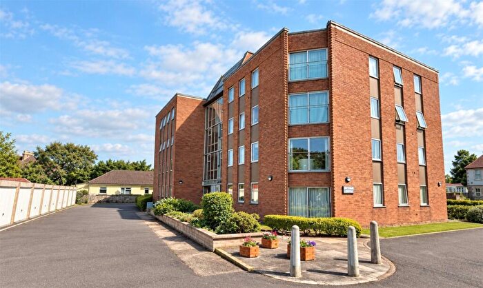 2 Bedroom Apartment For Sale In Clarence Road East, Weston-super-Mare, Somerset, BS23