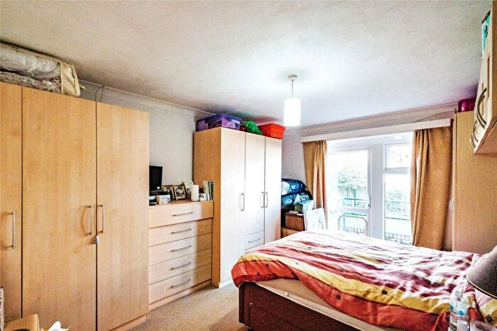 2 Bedroom Bungalow For Sale In Orchard Avenue, Worthing, West Sussex, BN14