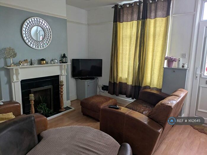 3 Bedroom Terraced House To Rent In Newport Street, Goole, DN14