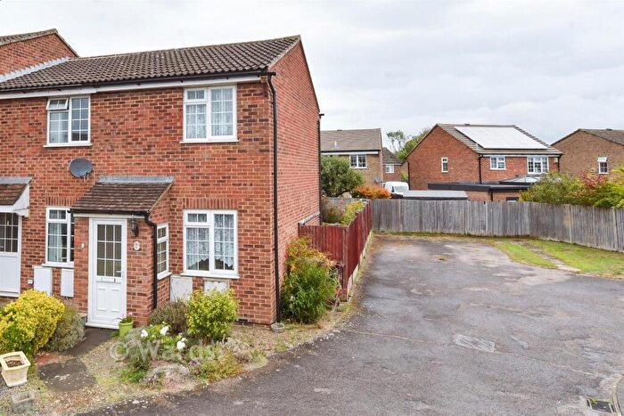 1 Bedroom End Of Terrace House For Sale In Millbrook, Leybourne, Kent, ME19