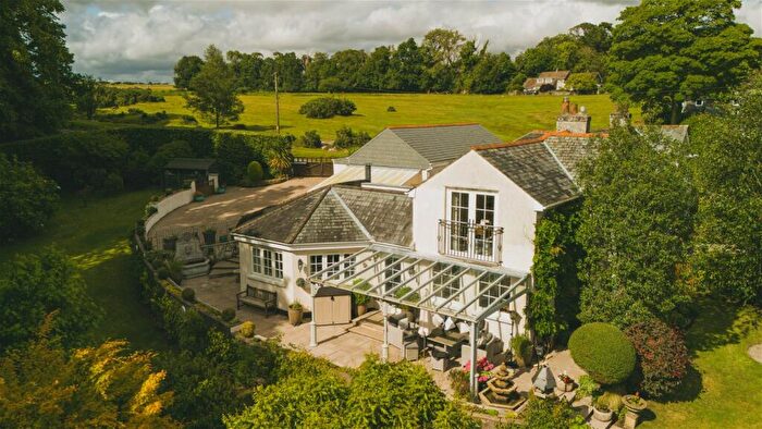 4 Bedroom Detached House For Sale In Middlemoor, Tavistock, PL19