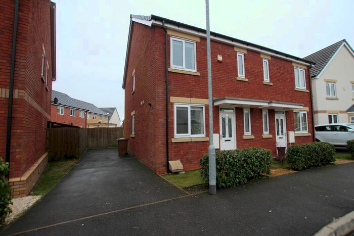 3 Bedroom Semi-Detached House To Rent In Ellington Way, Riverside Park, St Helens, WA9