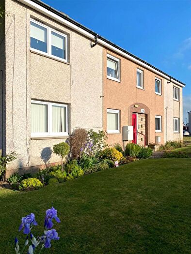 1 Bedroom Apartment To Rent In Mincher Crescent, North Lodge, Motherwell, ML1