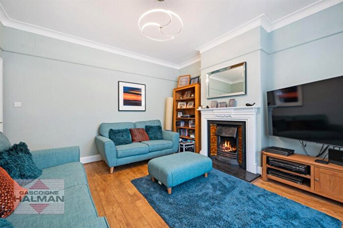 4 Bedroom Semi-Detached House For Sale In Stanneylands Road, Wilmslow, SK9